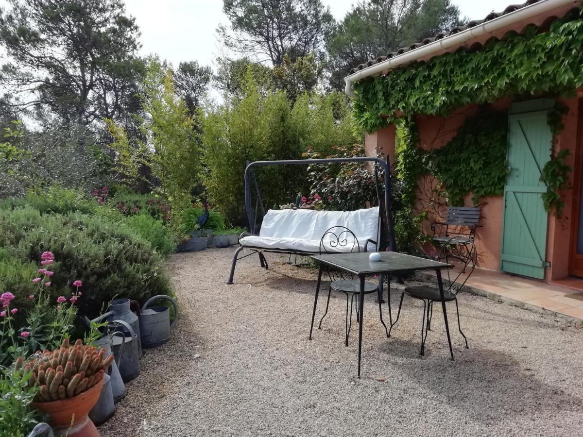Chambre D'Hote Le Mas Des Romarins Les Arcs-sur-Argens Exterior photo